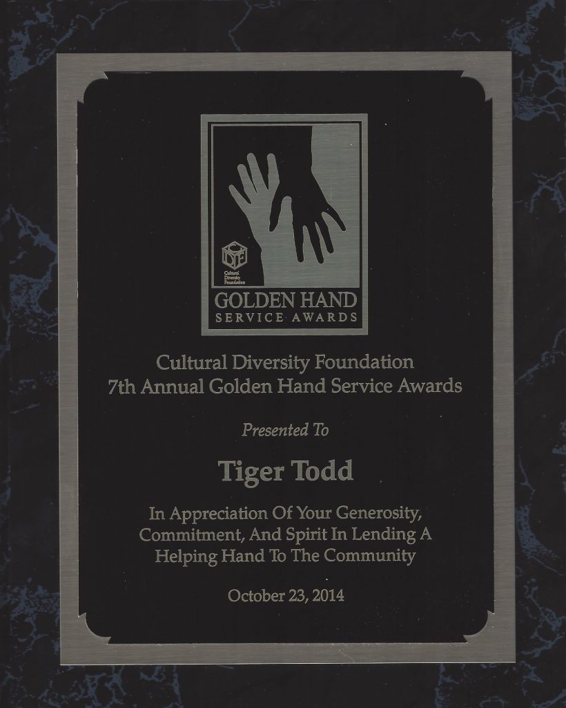 AWARD Golden Hand Service 2014 Tiger Todd